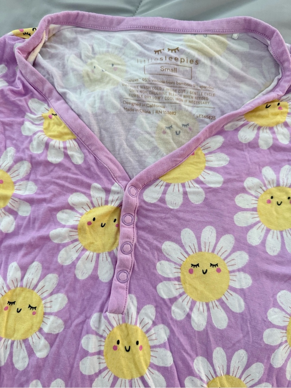 Little Sleepies Flower Power Pajama Set Women’s - Sz Small - Picture 3 of 5